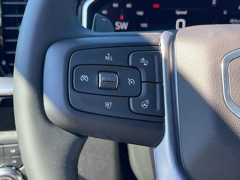 New 2026 GMC Sierra 1500 Elevation image 23