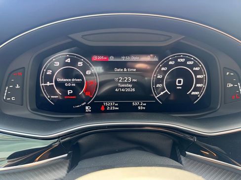 Used 2024 Audi RS Q8 AWD/4WD image 31