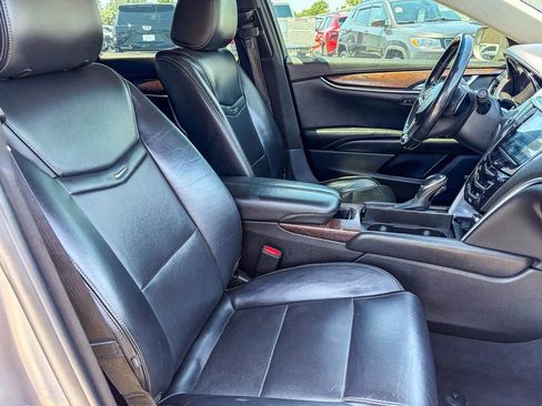 Used 2019 Cadillac XTS Luxury FWD image 29