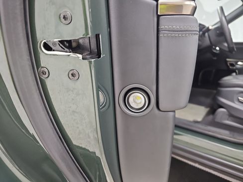 Used 2022 Rivian R1T Adventure image 30