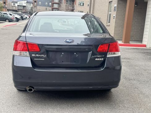 Used 2013 Subaru Legacy 2.5i Premium w/ All-Weather Pkg + Moonroof image 4