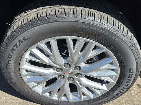 New 2026 GMC Acadia Elevation w/ Elevation Premium Package image 9