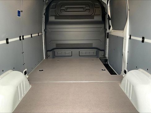 New 2026 Mercedes-Benz Sprinter 2500 image 9