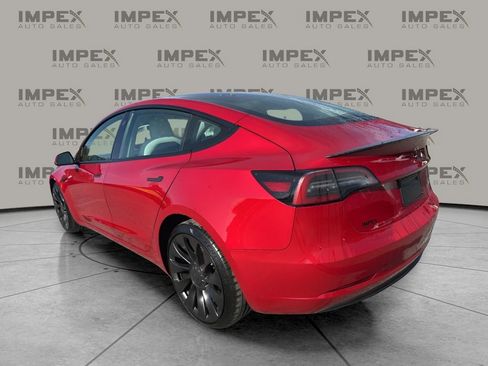Used 2023 Tesla Model 3 Performance image 3