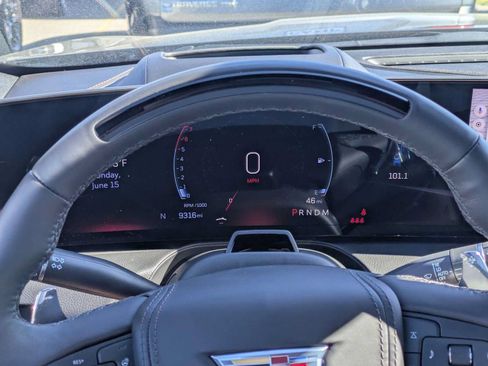 Used 2026 Cadillac CT5 V w/ Technology Package AWD/4WD image 33