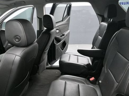 Used 2019 Chevrolet Traverse LT w/ LT Premium Package AWD/4WD image 23