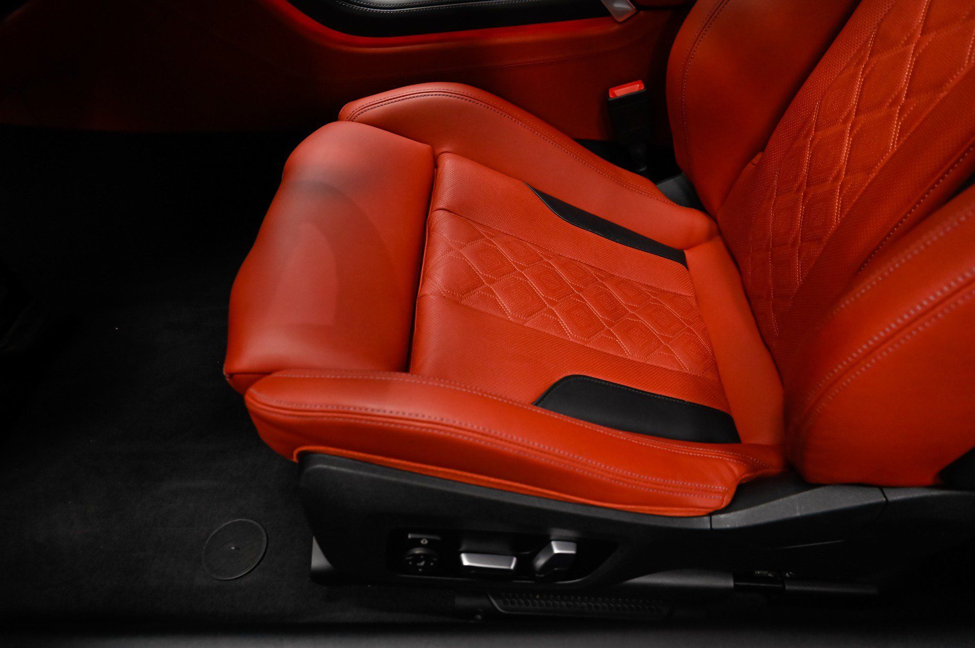 Used 2023 BMW M8 Competition AWD/4WD image 8