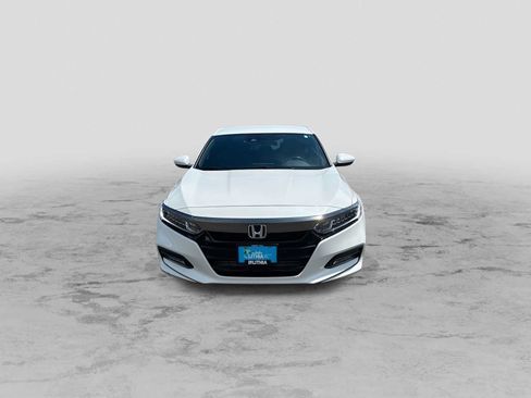 Used 2018 Honda Accord Sport image 3