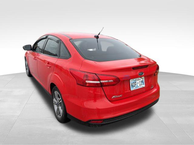 Used 2017 Ford Focus SE FWD image 6