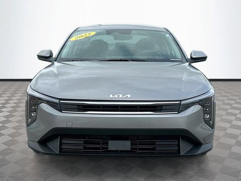 Used 2025 Kia K4 FWD image 2