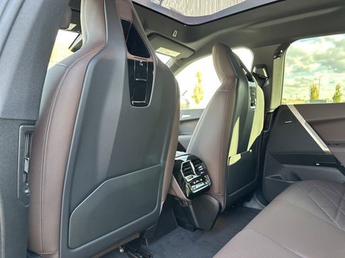 New 2026 BMW iX xDrive45 w/ Premium Package image 23