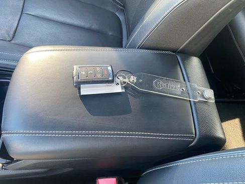 Used 2023 Jeep Grand Cherokee L Overland AWD/4WD image 33