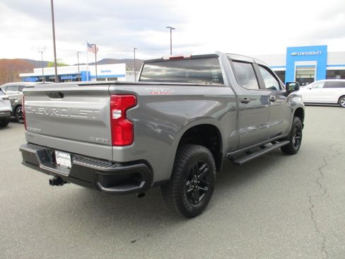 Certified 2022 Chevrolet Silverado 1500 Custom Trail Boss AWD/4WD image 5