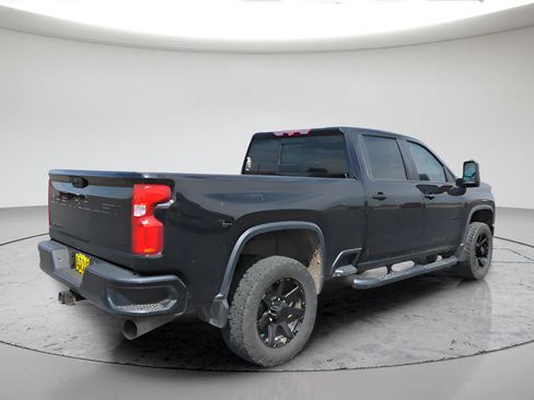 Used 2021 Chevrolet Silverado 3500 LTZ w/ LTZ Plus Package AWD/4WD image 3