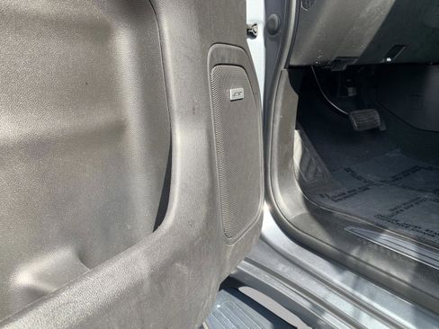 Used 2020 GMC Sierra 1500 SLT w/ SLT Premium Plus Package image 25