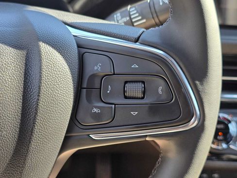 New 2026 Buick Envista Sport Touring w/ Convenience I Package FWD image 29