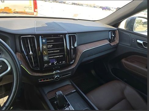Used 2021 Volvo XC60 T8 Inscription Expression AWD/4WD image 7