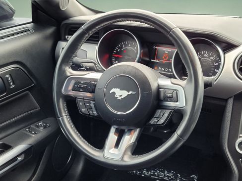 Certified 2022 Ford Mustang GT RWD image 12