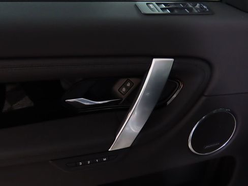 Certified 2024 Land Rover Discovery Sport S image 24