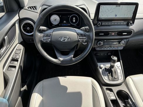 Used 2022 Hyundai Kona Limited w/ Cargo Package image 12