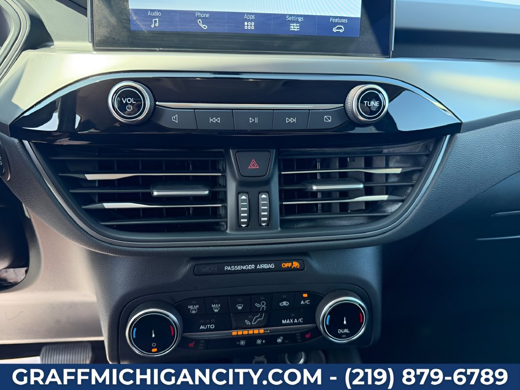 Used 2024 Ford Escape Active AWD/4WD image 18