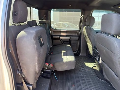 Used 2018 Ford F150 XLT w/ Equipment Group 302A Luxury AWD/4WD image 11