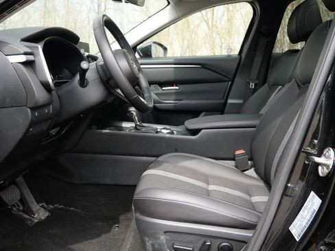Used 2025 MAZDA CX-50 AWD 2.5 S w/ Premium Package image 13