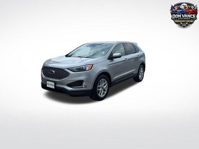 Used 2023 Ford Edge SEL w/ Convenience Package