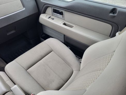 Used 2010 Ford F150 XLT image 17