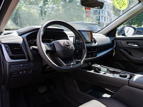 New 2026 Nissan Rogue Dark Armor AWD/4WD image 23