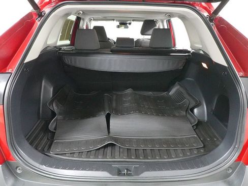 Used 2021 Toyota RAV4 XLE w/ Convenience Package AWD/4WD image 29