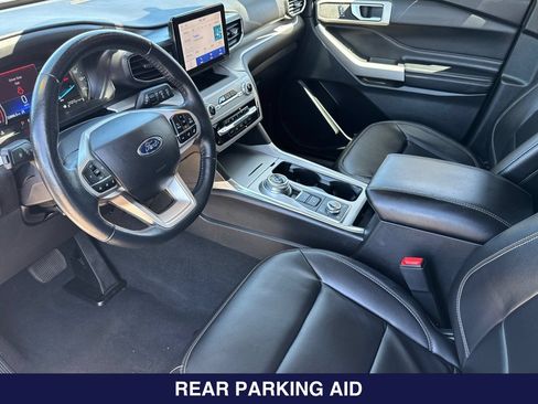 Certified 2023 Ford Explorer XLT w/ Equipment Group 202A AWD/4WD image 11
