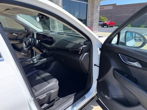 Used 2024 Buick Envision Preferred AWD/4WD image 14