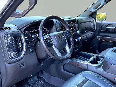 Used 2019 GMC Sierra 1500 Denali w/ Denali Ultimate Package AWD/4WD image 12