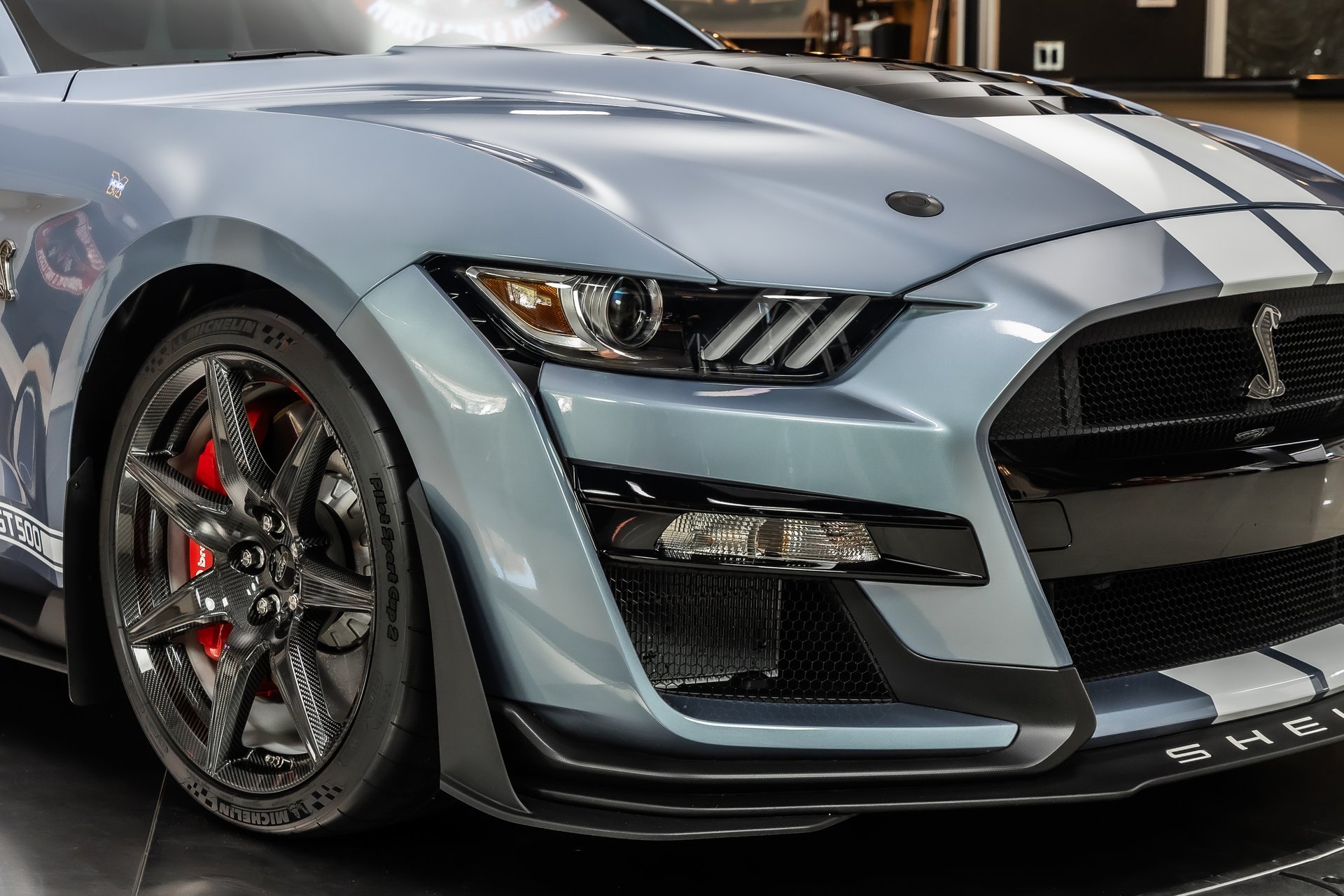 Used 2022 Ford Mustang Shelby GT500 w/ Carbon Fiber Track Pack RWD image 21
