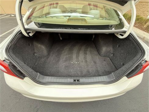 Used 2017 Nissan Altima 2.5 S w/ Power Driver Seat Package FWD image 21