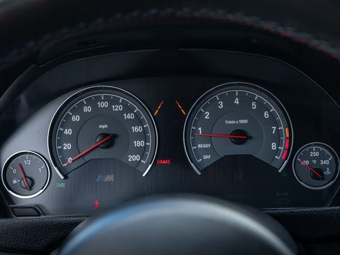 Used 2018 BMW M3 Base image 39