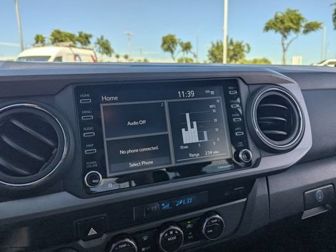 Used 2023 Toyota Tacoma TRD Off-Road AWD/4WD image 28