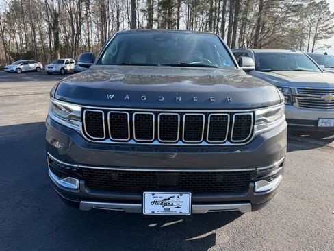 Used 2022 Jeep Wagoneer Series II w/ Rear Seat Video Group 1 image 3