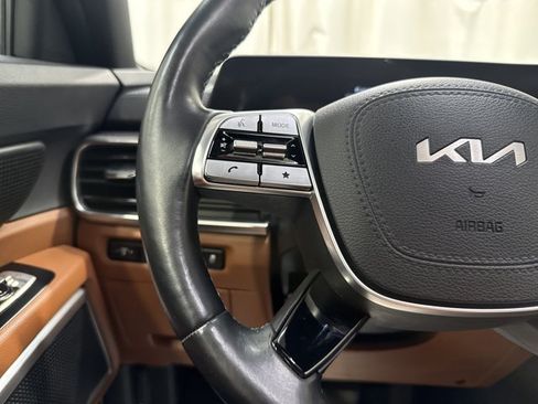 Certified 2024 Kia Telluride EX X-Line AWD/4WD image 17