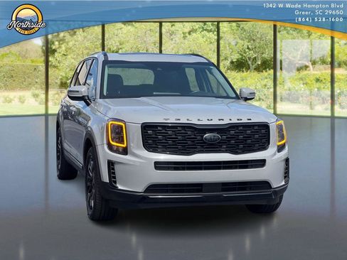 Used 2021 Kia Telluride EX w/ EX Premium Package AWD/4WD image 8