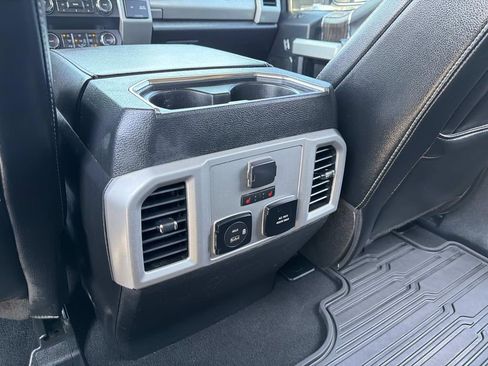 Used 2021 Ford F350 Lariat AWD/4WD image 17