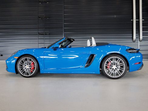 Used 2025 Porsche 718 Boxster GTS image 8