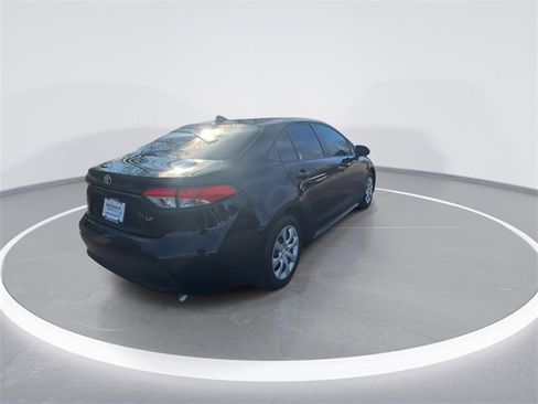 Used 2024 Toyota Corolla LE image 8