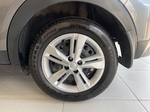 Certified 2025 Nissan Kicks Play S FWD image 17
