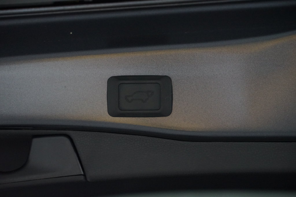 Certified 2025 Toyota RAV4 XLE Premium w/ Weather Package FWD image 35