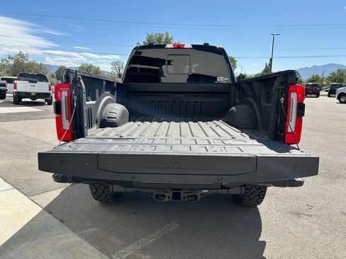 Used 2024 Ford F350 Platinum w/ Tremor Off-Road Package AWD/4WD image 5