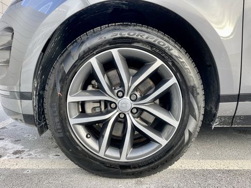 Certified 2024 Land Rover Range Rover Evoque Dynamic SE image 9