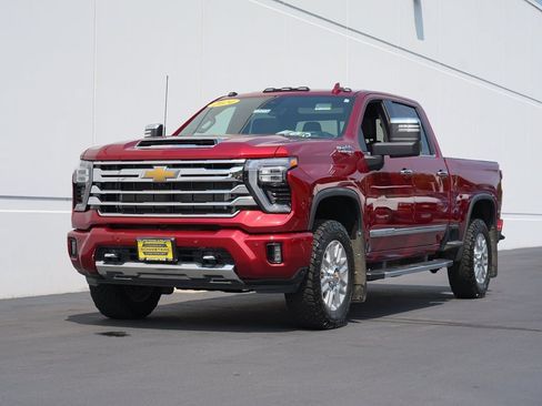 Certified 2024 Chevrolet Silverado 3500 High Country w/ High Country Premium Package AWD/4WD image 7