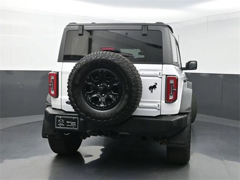 Used 2022 Ford Bronco Wildtrak image 3